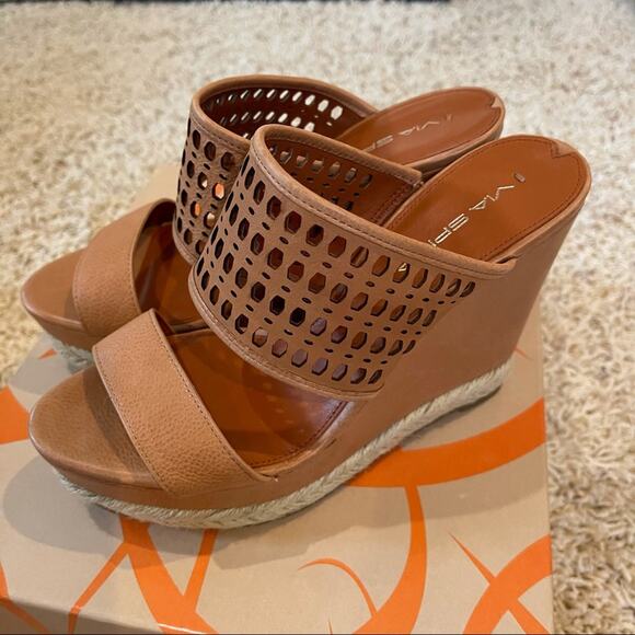 brand new never worn - in box via spiga wedges - Picture 11 of 13